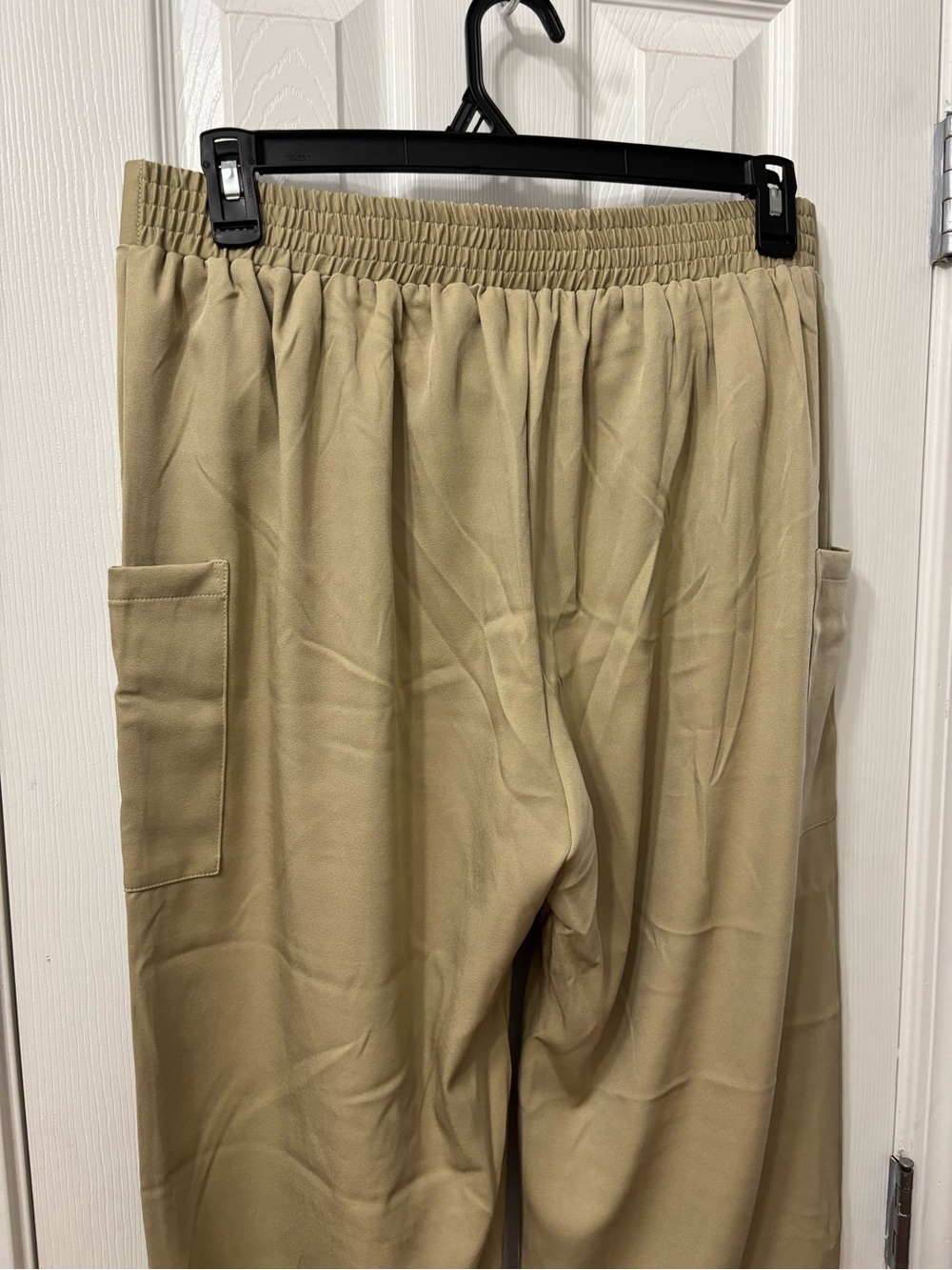 NWT AOVDE Plus Size 16 Khaki Tan Wide Leg Cargo Pants Elastic Waist Cropped - Picture 7 of 7